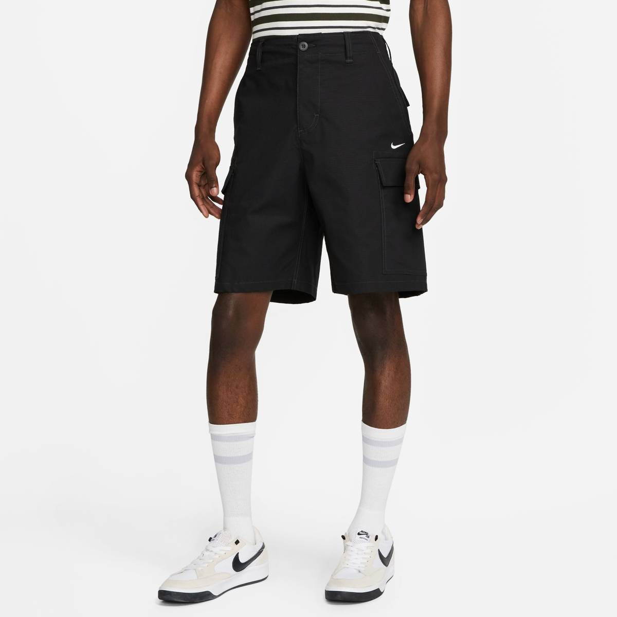 Nike Sb Cargo Short Black BLACK | Clothes \ Shorts Brands \ Nike SB ...