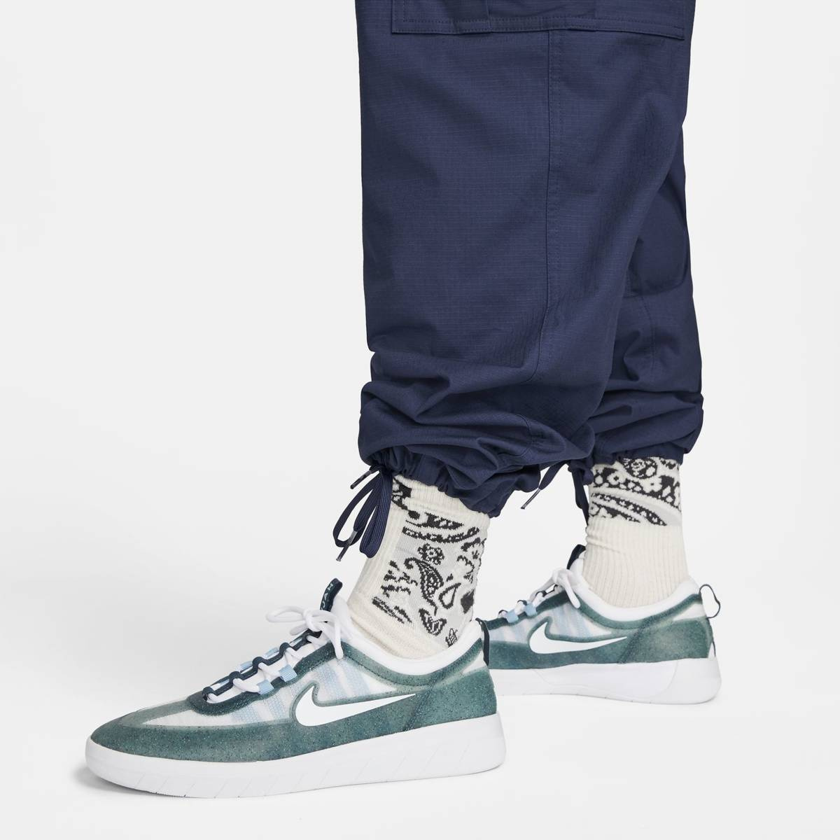 Nike Sb Kearny Cargo Pant blue. Clothes \ Pants SALE \ Sale 50 70