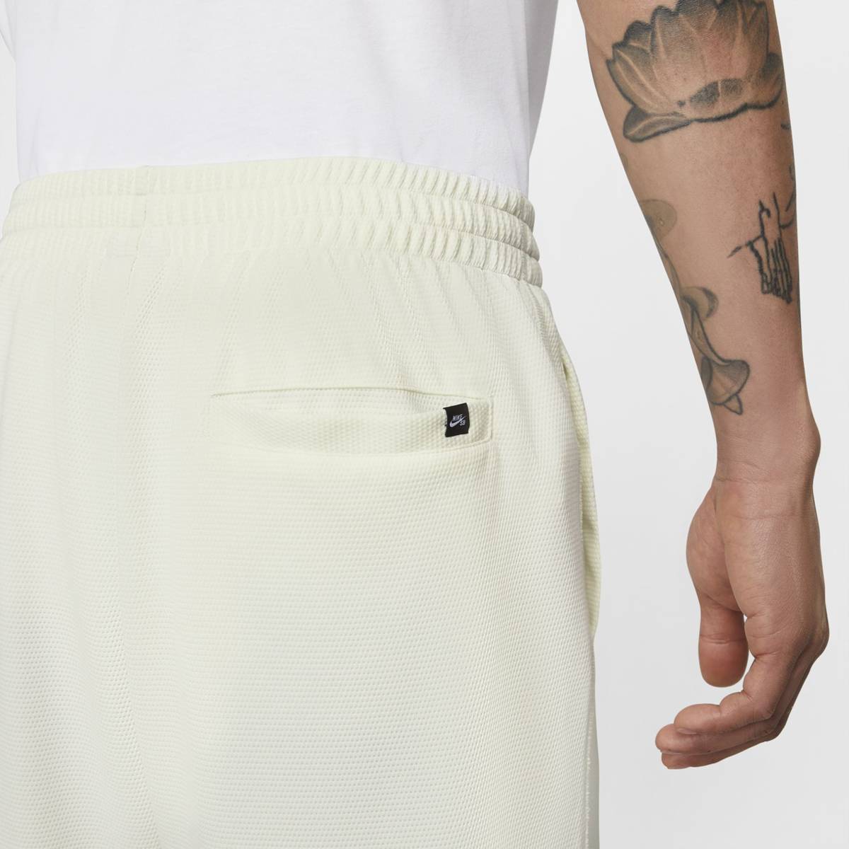 Nike Sb Novelty Short White biały | Clothes \ Shorts SALE \ Sale 50% ...