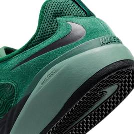 Nike Sb Ishod Wair Gorge Green/black-dutch Green-black