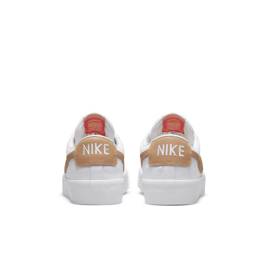 shoes Nike Sb Zoom Blazer Low Pro Gt ISO White/lt Cognac-white-lt Cognac