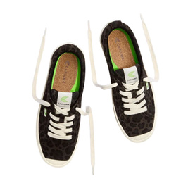 Cariuma OCA Low (Black Jaguar/White)