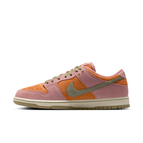 Nike SB Dunk Low Pro