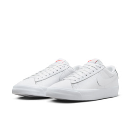 Buty Nike SB Zoom Blazer Low Pro GT ISO 