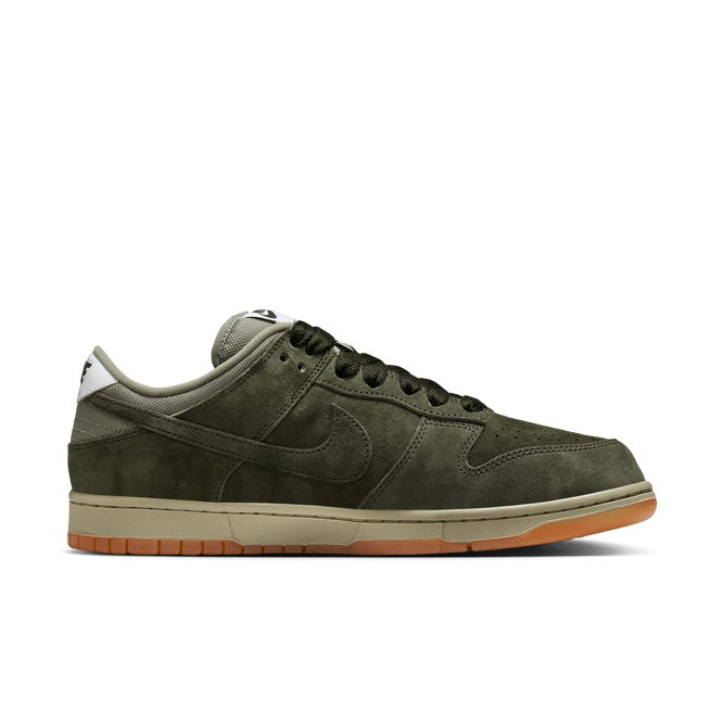 Nike SB Dunk Low Pro B 