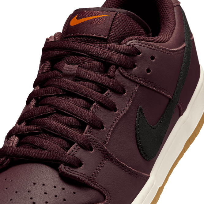 Nike SB Dunk Low Pro ISO