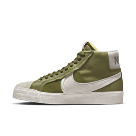 Nike SB Zoom Blazer Mid Premium Plus 