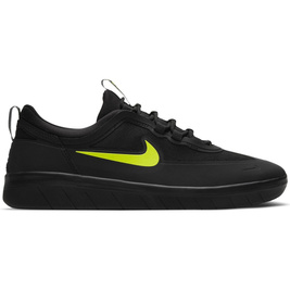 Nike SB Nyjah Free 2.0 BLACK/CYBER-BLACK-BLACK