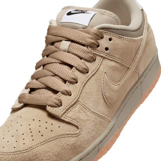 Nike SB Dunk Low Pro B Parachute Beige