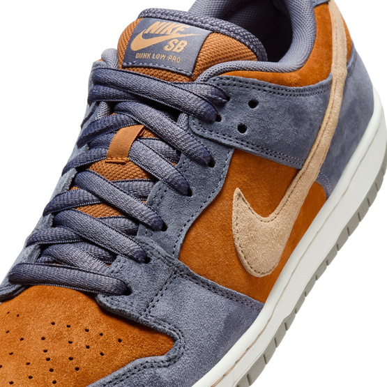 Nike SB Dunk Low Light Carbon Monarch