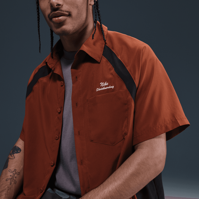 Nike SB Dri-FIT Woven Short-Sleeve Bowler Shirt