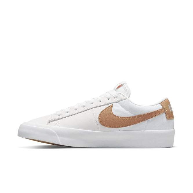Buty  Nike Sb Zoom Blazer Low Pro Gt ISO White/lt Cognac-white-lt Cognac