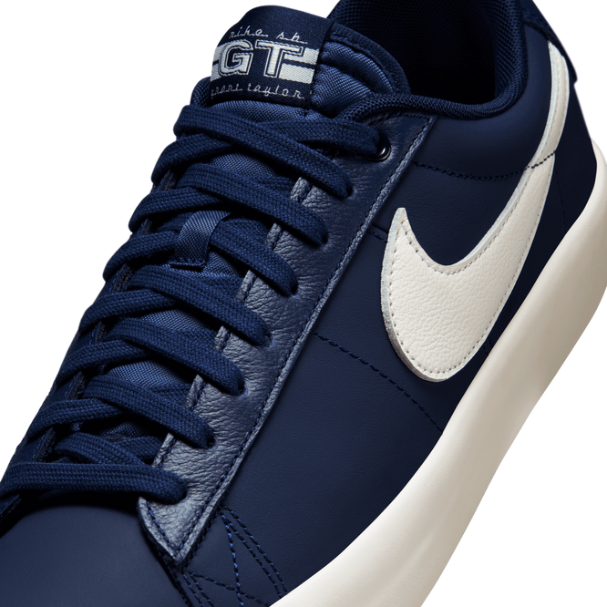 Nike SB Blazer Low Pro GT