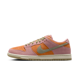Nike SB Dunk Low Pro