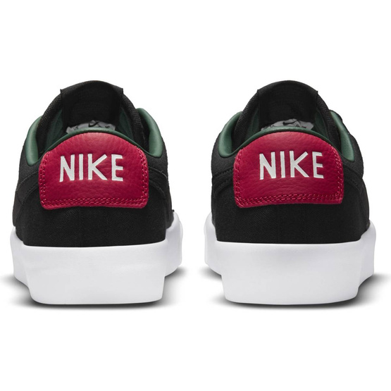 shoes Nike Sb Zoom Blazer Low Pro Gt Premium Black/black-varsity Red-fir