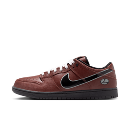 Nike SB Dunk Low Limosine Skateboards