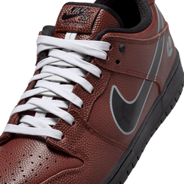 Nike SB Dunk Low Limosine Skateboards