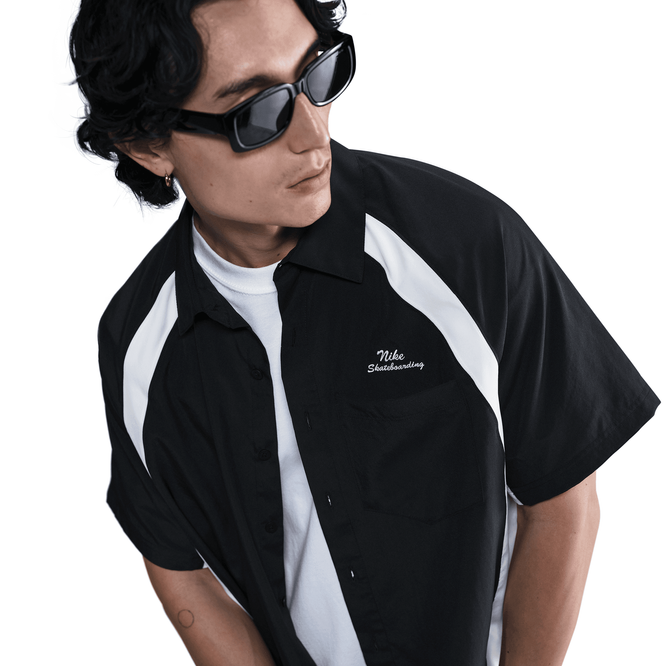 Nike SB Dri-FIT Woven Short-Sleeve Bowler Shirt