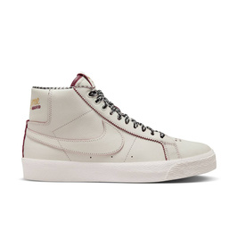 Nike SB Zoom Blazer Mid x Welcome Skateboarding