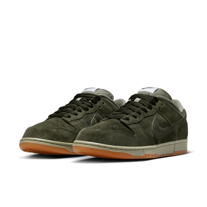 Nike SB Dunk Low Pro B 