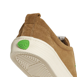 Cariuma OCA Low (Carmel/Suede)