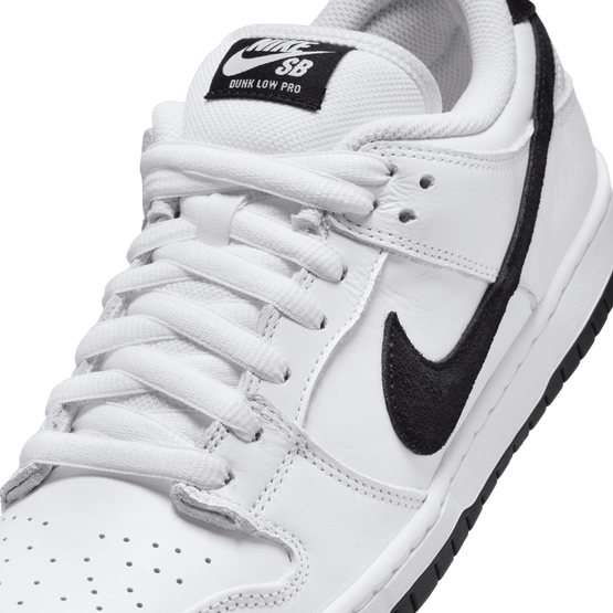 Nike SB Dunk Low Pro 