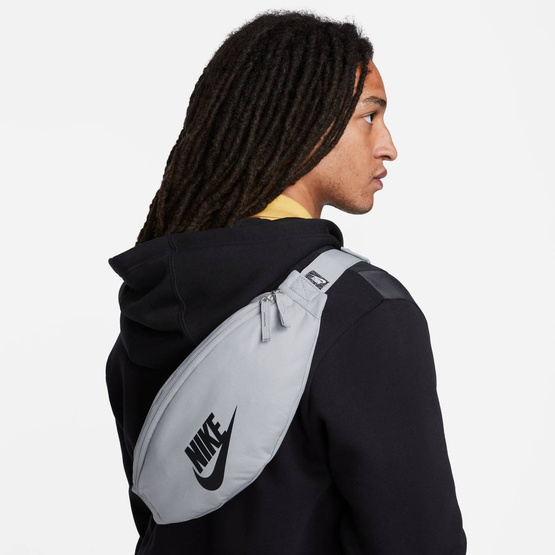 Nike Heritage Waistpack 