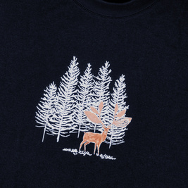 Magenta Deer tee night blue