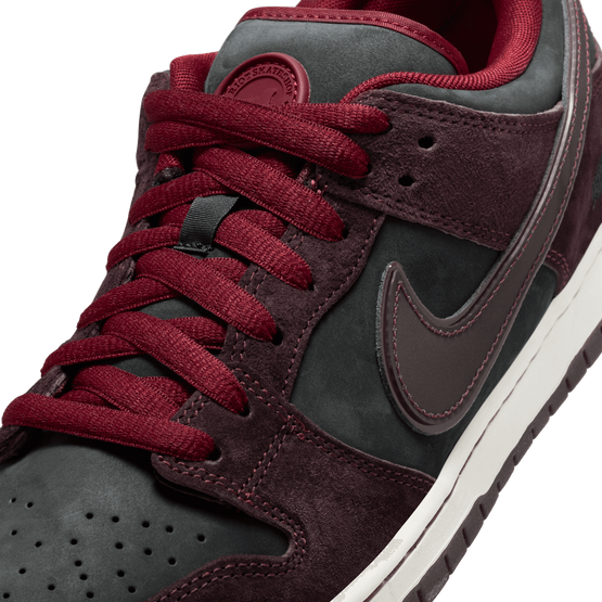 Buty Nike SB Dunk Low Riot Skateshop