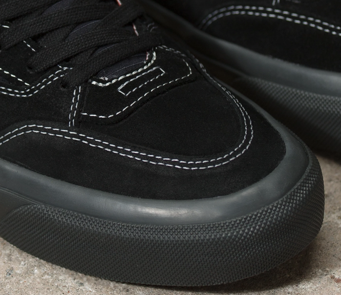 Vans Skate Half Cab '92 GORETEX  (Black)