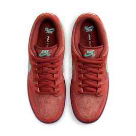 Nike SB Dunk Low Mystic Red Rosewood