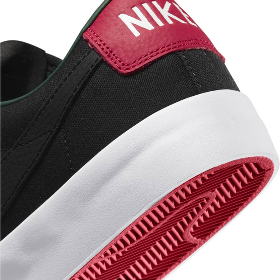 shoes Nike Sb Zoom Blazer Low Pro Gt Premium Black/black-varsity Red-fir