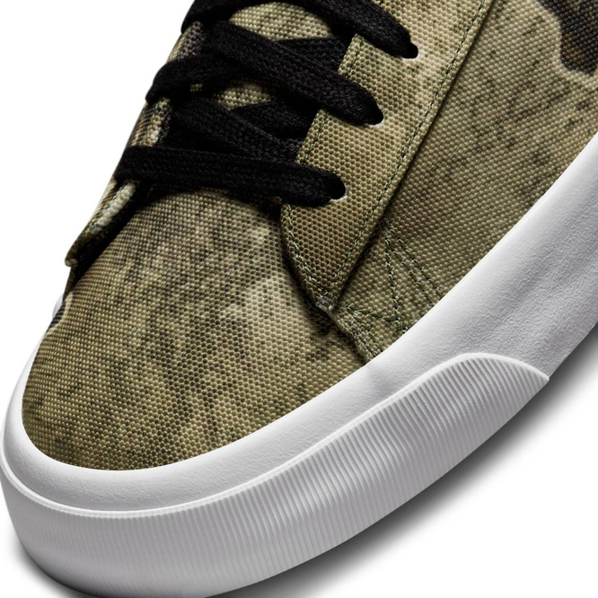 Buty Nike SB Blazer Low Pro GT Premium