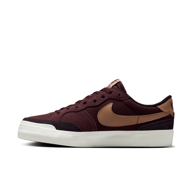 Buty Nike SB Zoom Pogo Plus