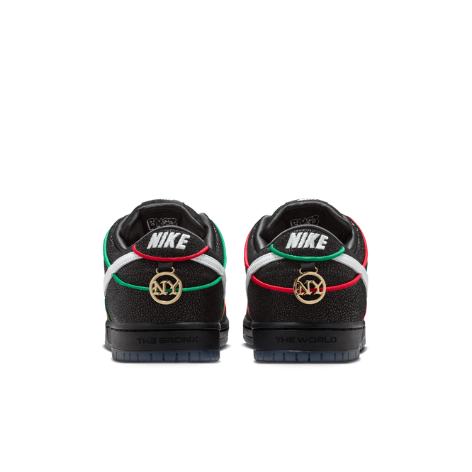 Nike SB Dunk Low Bronx Girls Skate