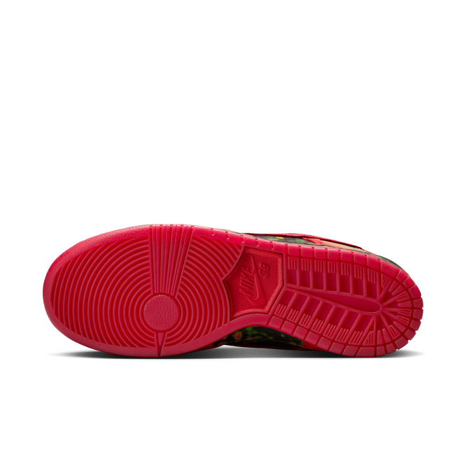 Nike SB Dunk Low The Wizard of Oz Poppy Field