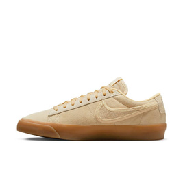 shoes Nike SB Blazer Low Pro GT Premium