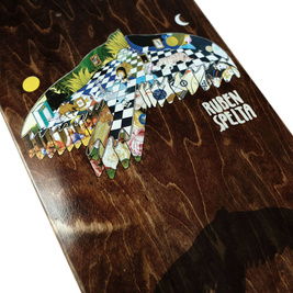 Magenta Ruben Spelta museum board 