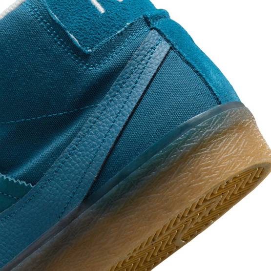 Buty Nike SB Zoom Blazer Mid Premium Plus 